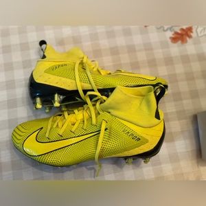 Nike Vapor Untouchable 3 Pro Football Cleats